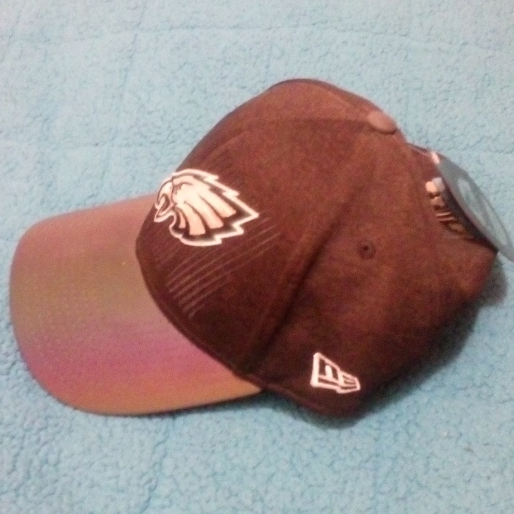 Hat - Picture 2 of 6